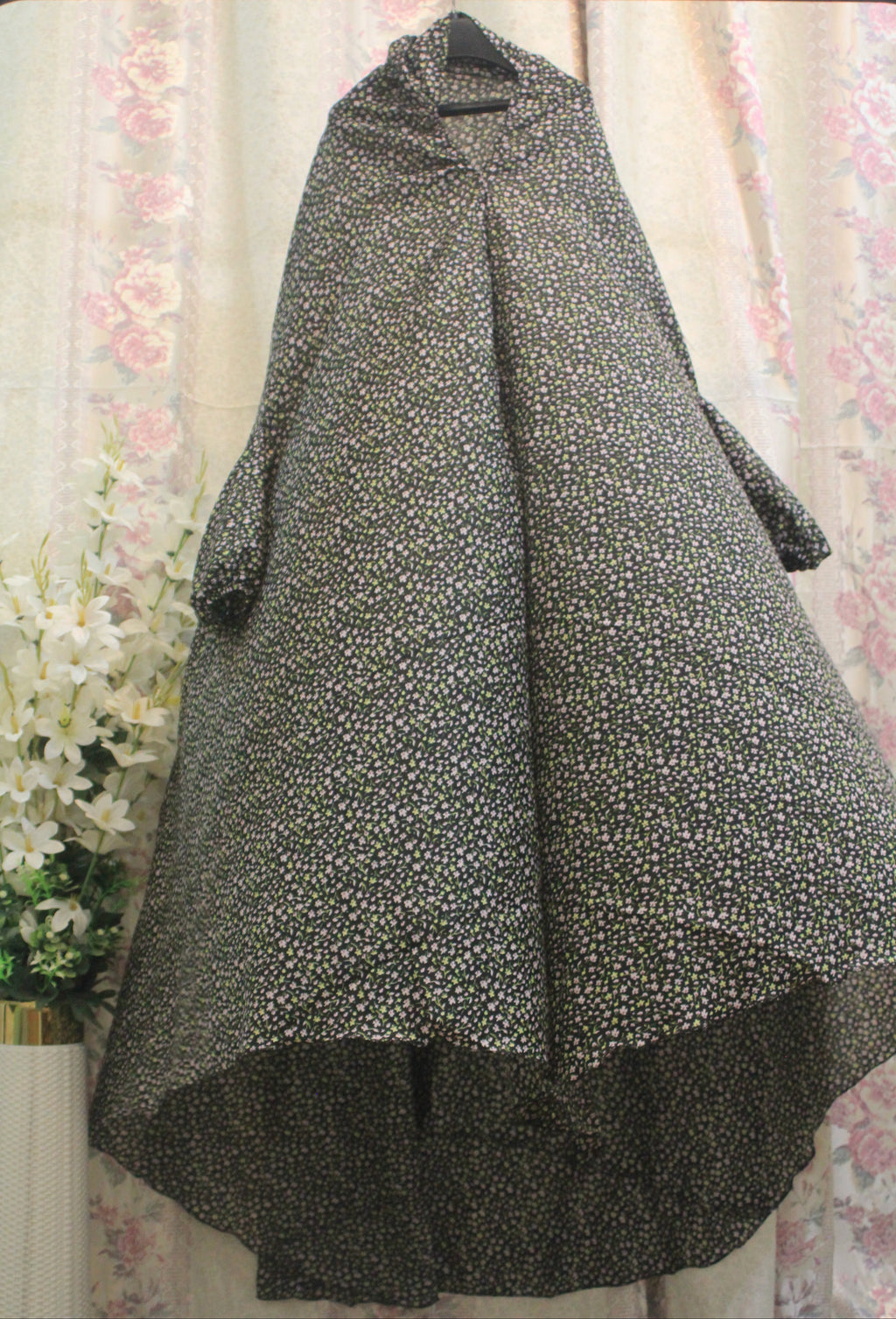 Black Printed Namaz Chaddar