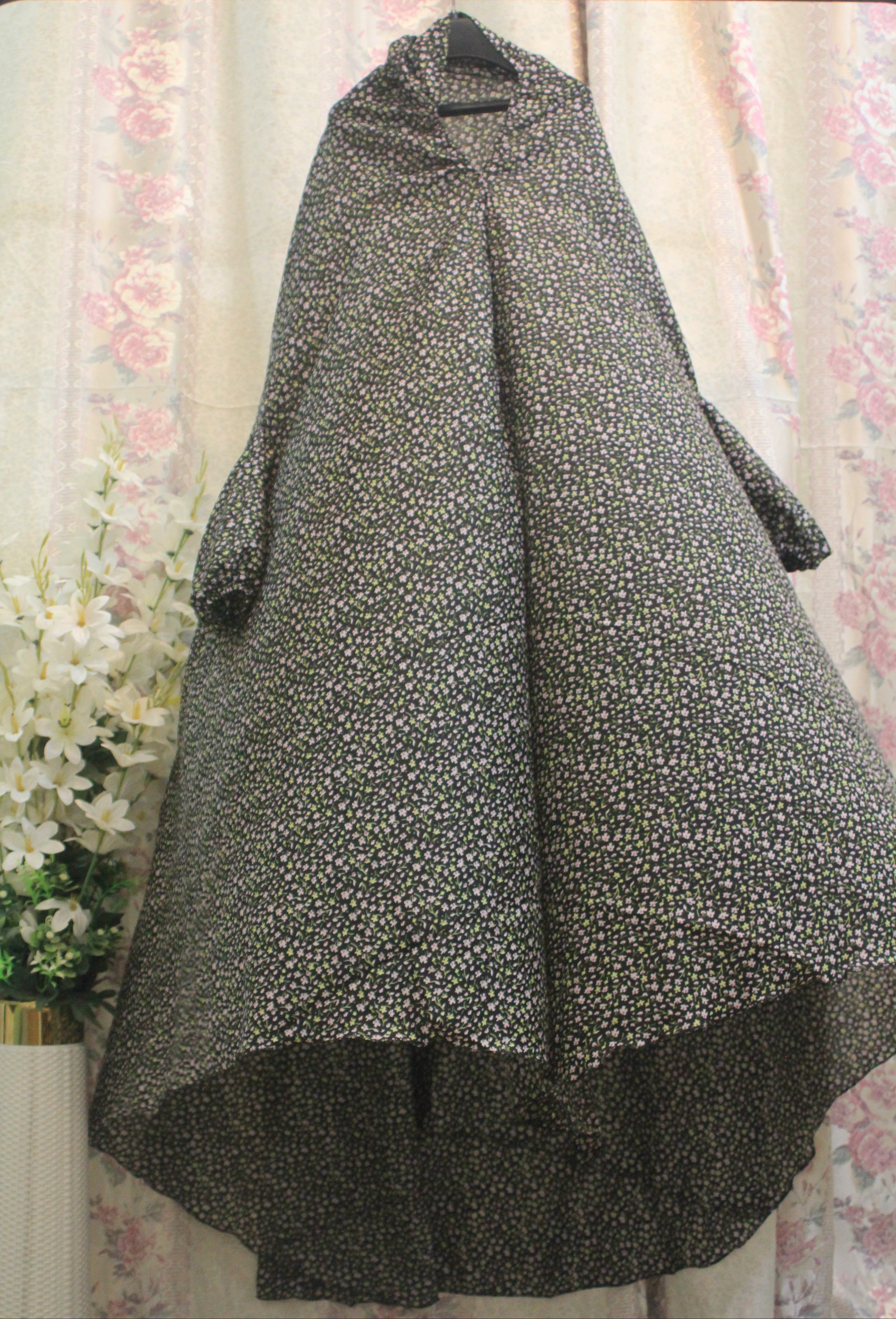 Black Printed Namaz Chaddar