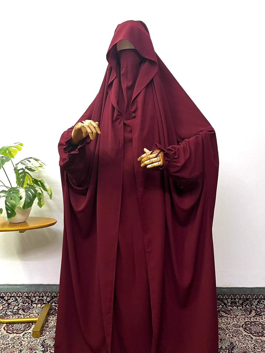 Maroon Saudi Jilbab