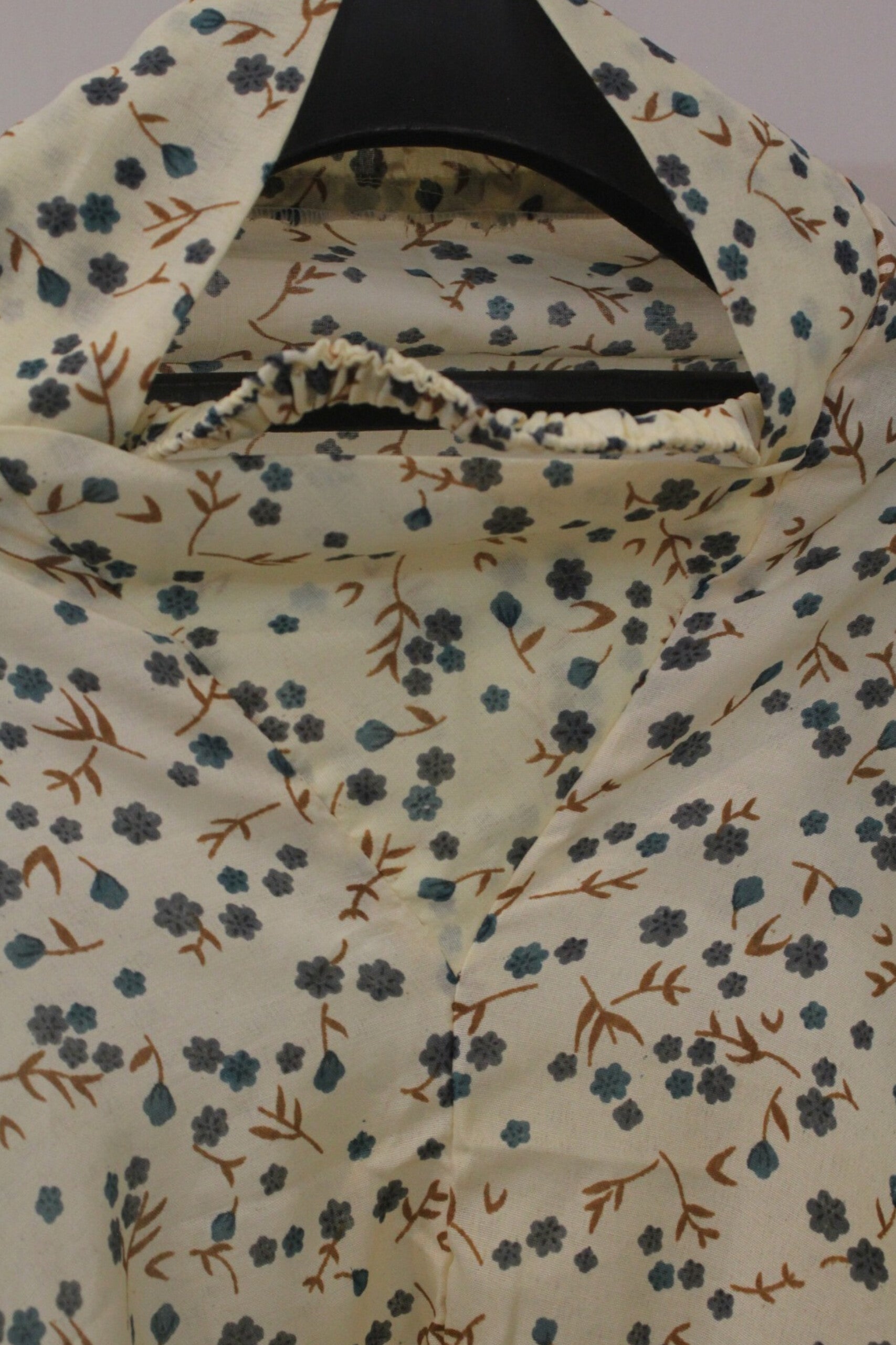 Yellow Printed Namaz Chaddar