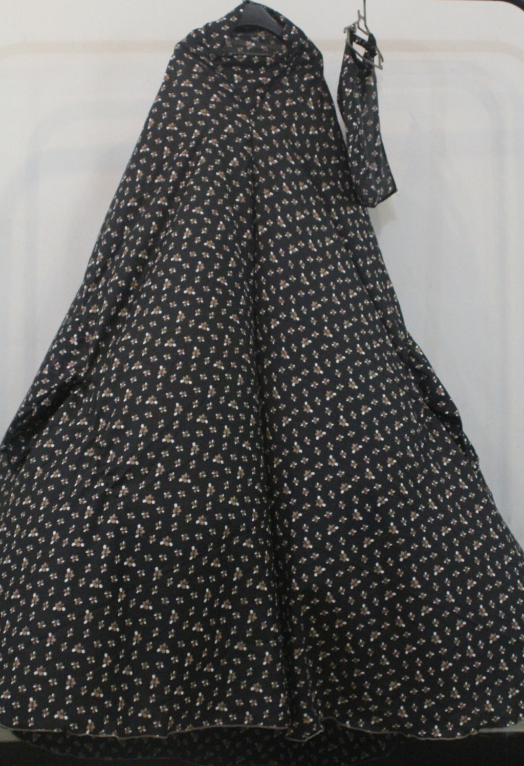 Black Printed Namaz Chaddar