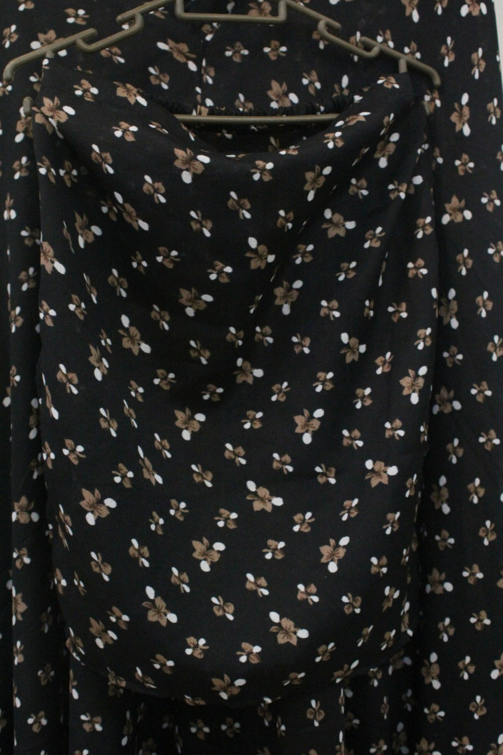 Black Printed Namaz Chaddar