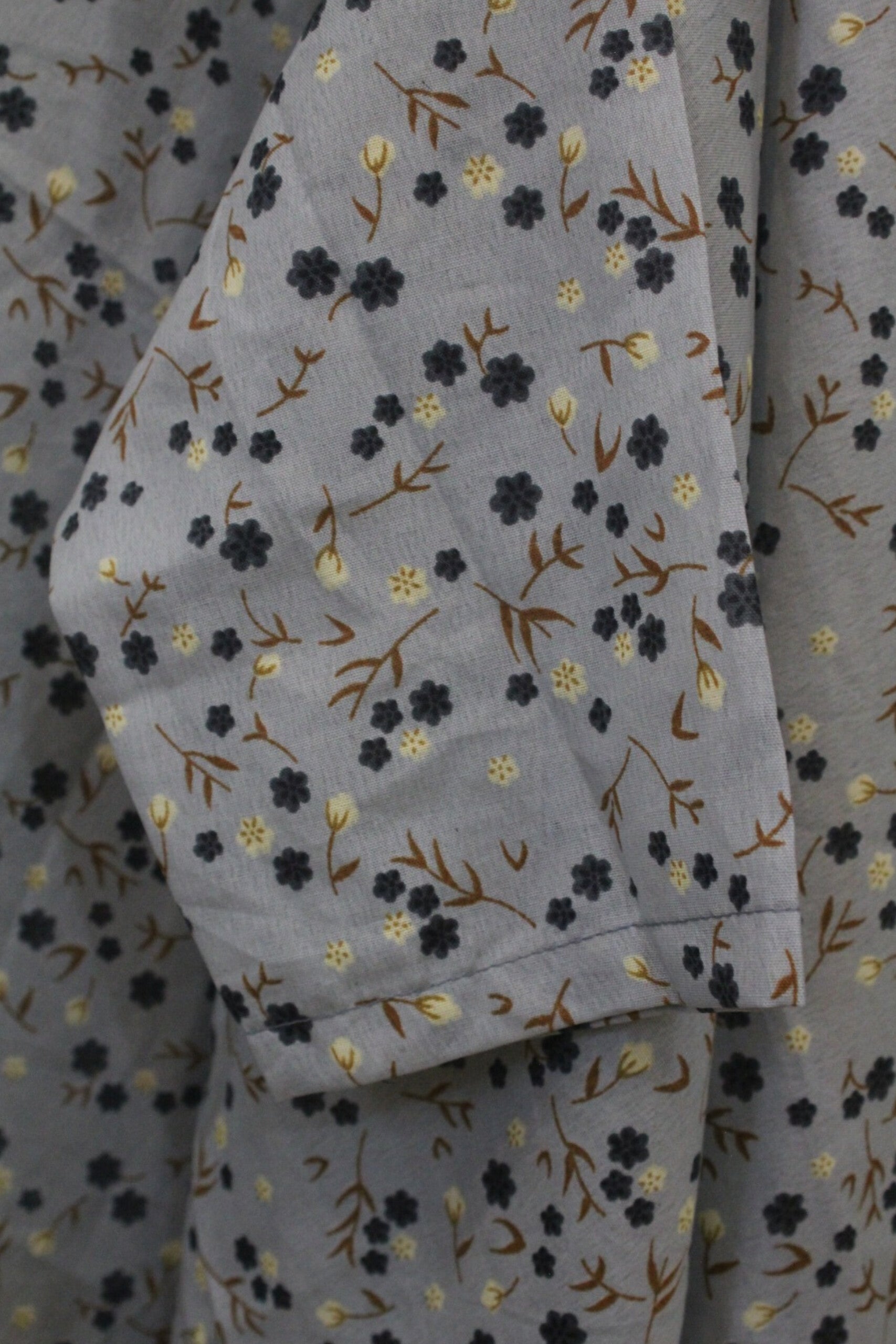 Grey Printed Namaz Chaddar